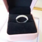 Anel com Dois Aros Cristal Zircônias e Bolinhas