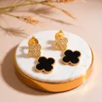 Brinco Trevo Pendurado Preto