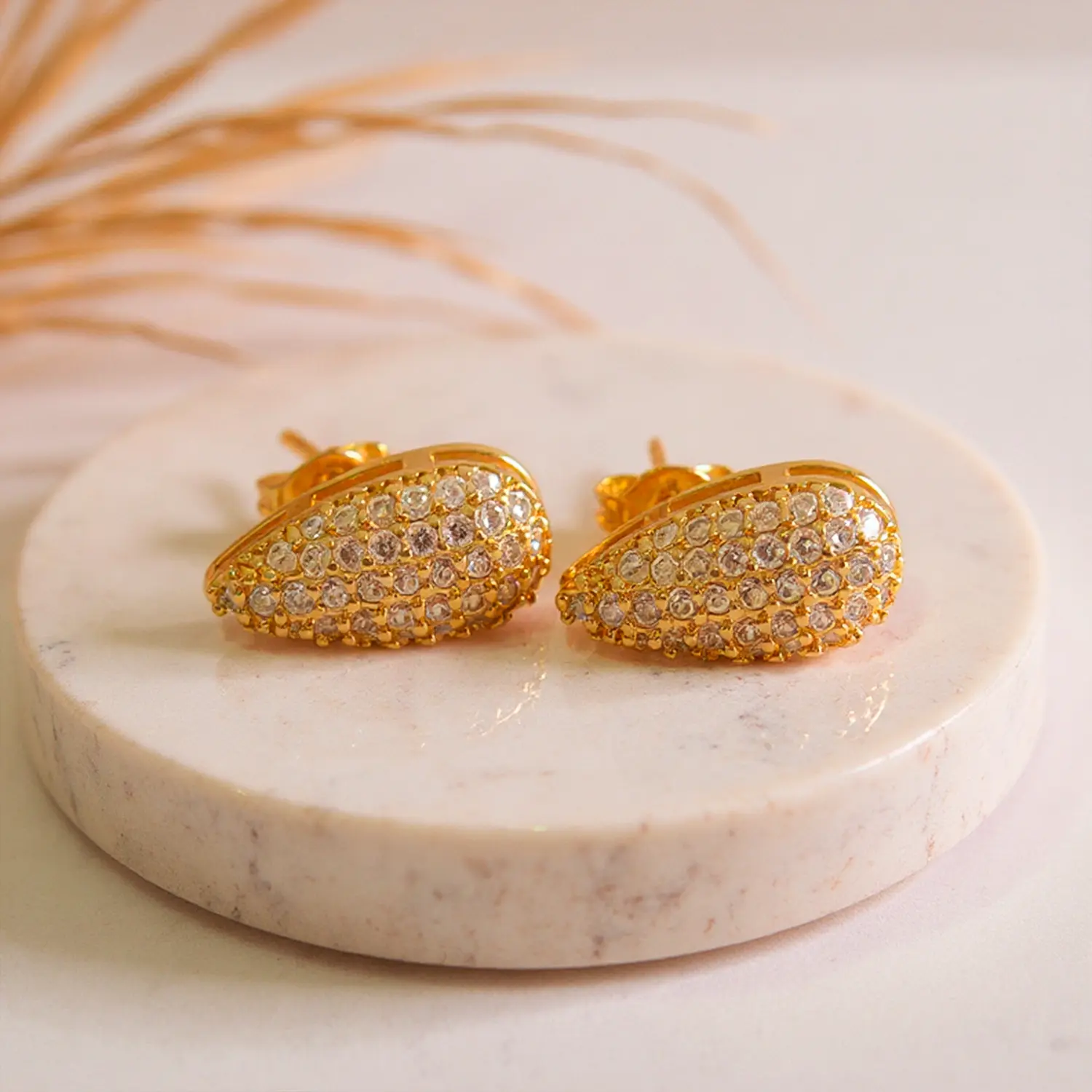 33 Brinco Gota Zircônia - Imagem 1